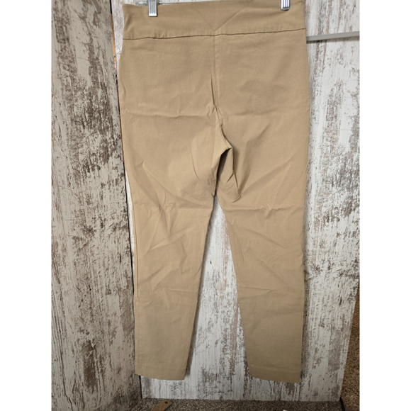Women's Van Heusen Khaki Pull-On Trousers, Beige Stretch Twill Pants, Size 8 - Picture 3 of 6